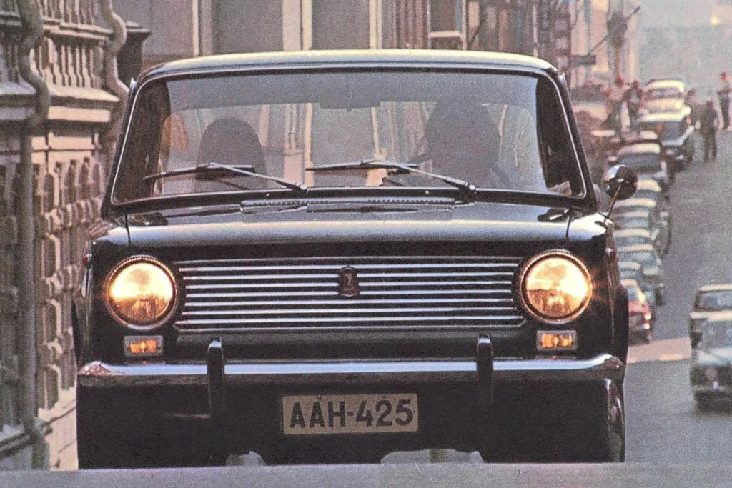 ВАЗ-2101: «копейка», которая поставила весь СССР на колеса