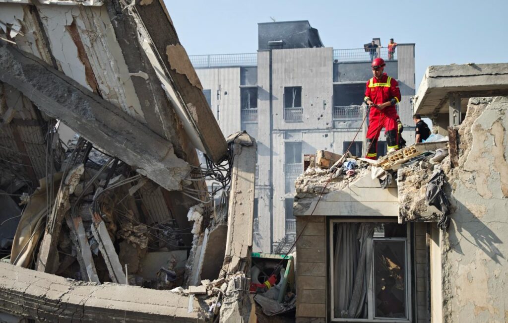 Крах фасада Запада: двойные стандарты и ложь превратили мировую политику в балаган