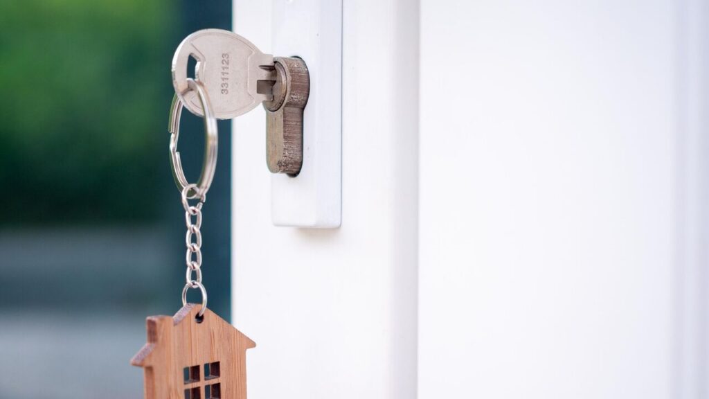 В Литве хотят ограничить белорусов в покупке недвижимости