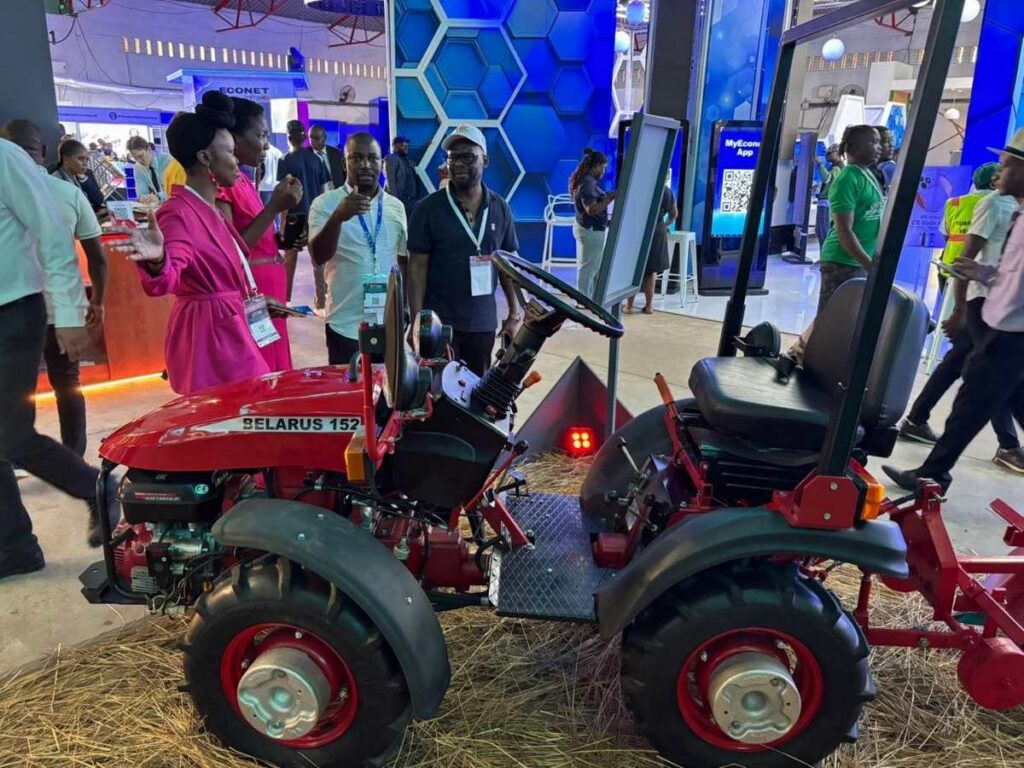 Техника, энергетика и АПК: что представляет Беларусь на выставке  в Зимбабве