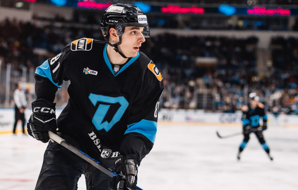 Пинчук отправится покорять НХЛ. Какие будут условия