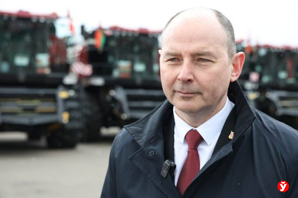 2200 комбайнов выйдут на поля Минщины в уборочную кампанию: Кушнаренко о подготовке к жатве