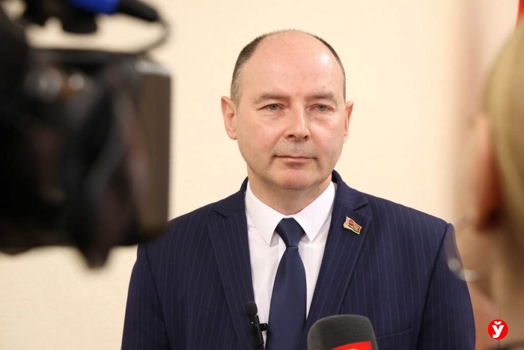 Почти половину проблем сняли до приезда Кушнаренко: итоги приема граждан в Столбцах