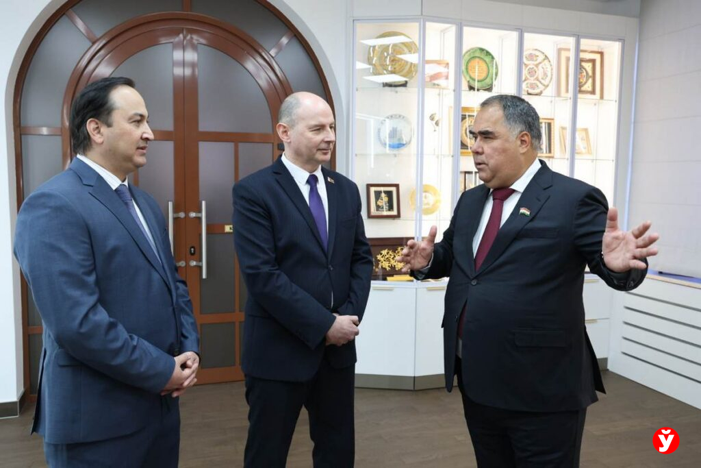 Туризм, пчеловодство и технологии: что Беларусь и Таджикистан могут предложить друг другу