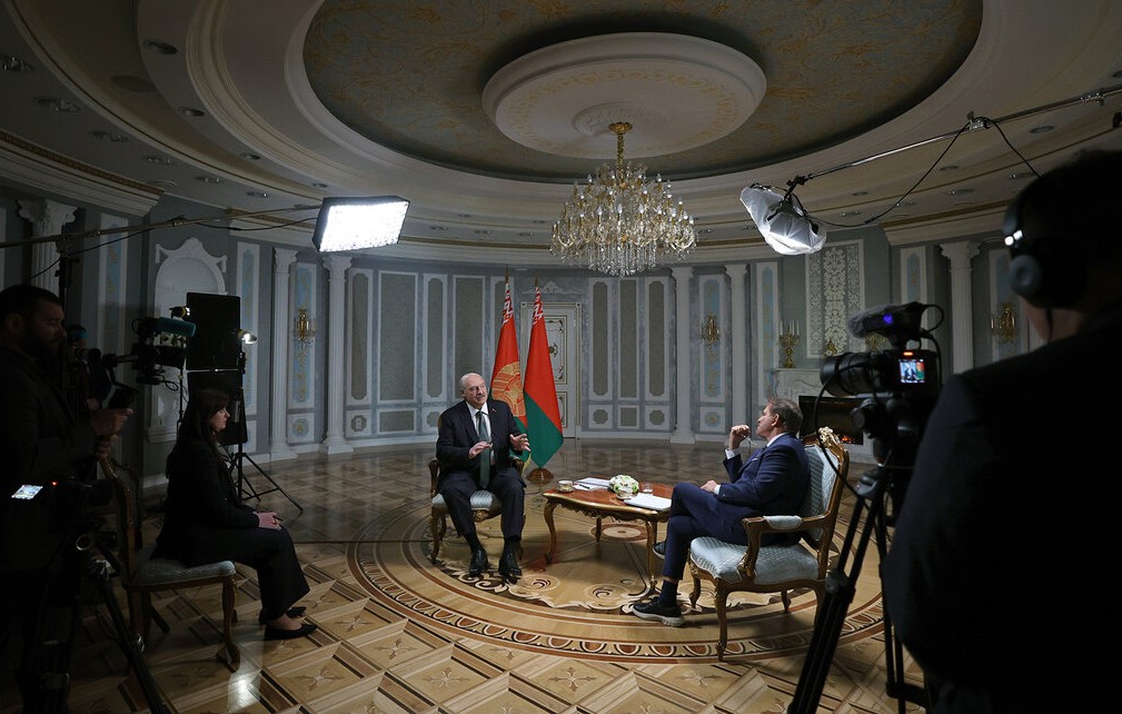 Политолог раскрыл механизм продвижения Лукашенко – сигналы для «разочарованных трампистов»