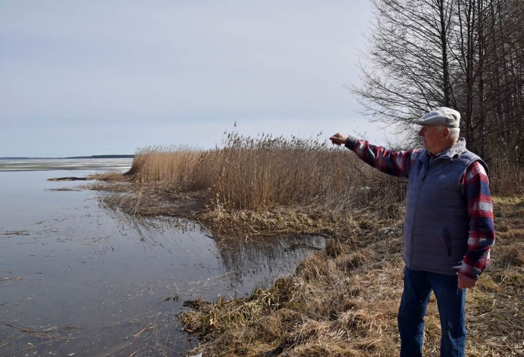 Жители агрогородка на берегу Нарочи хотят улучшить доступ к озеру