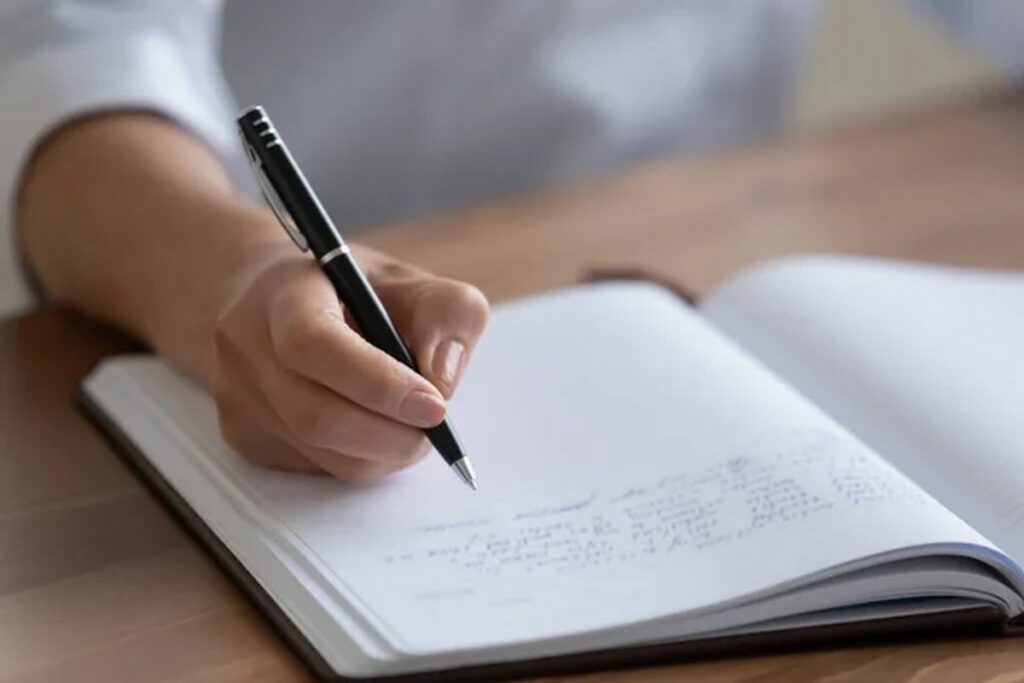 Продавец не дал книгу жалоб? Вы можете его законно наказать