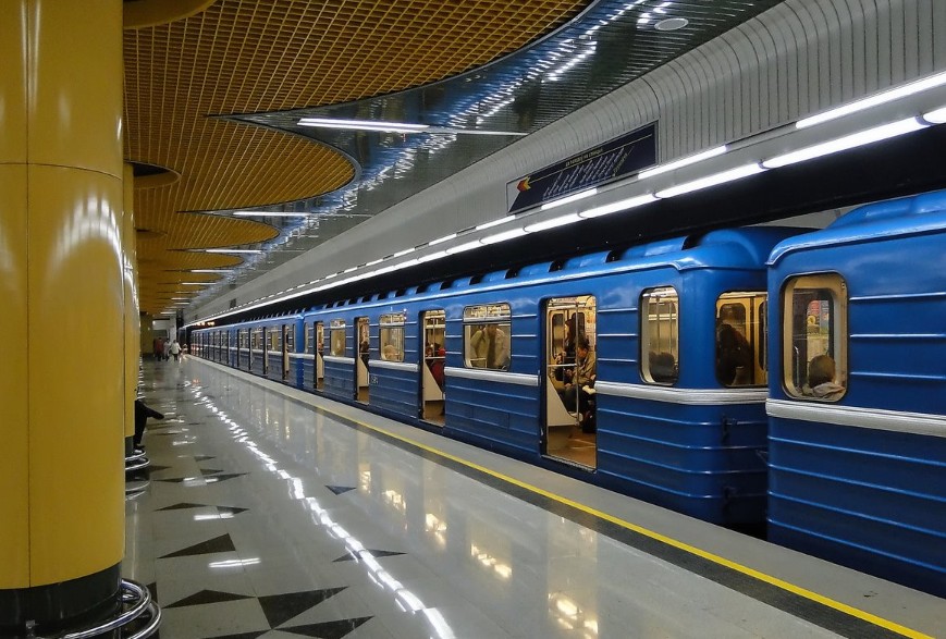 В Минске на станции метро «Уручье» погиб мужчина