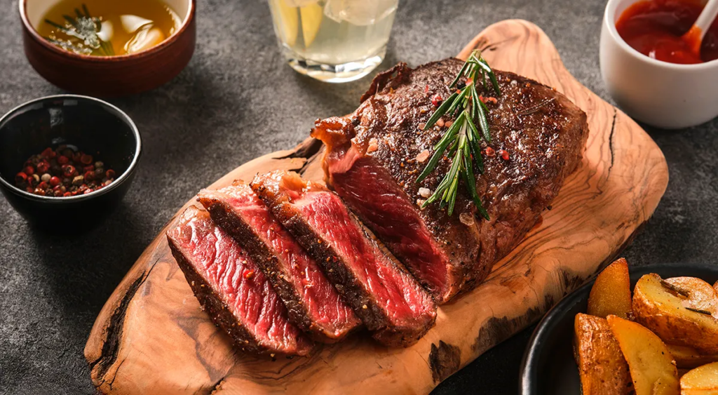 25 апреля – день стейков: три самых мясных рецепта