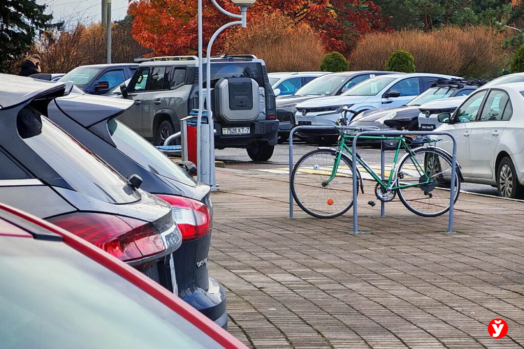 Парковка у 1-й больницы в Минске стала бесплатной