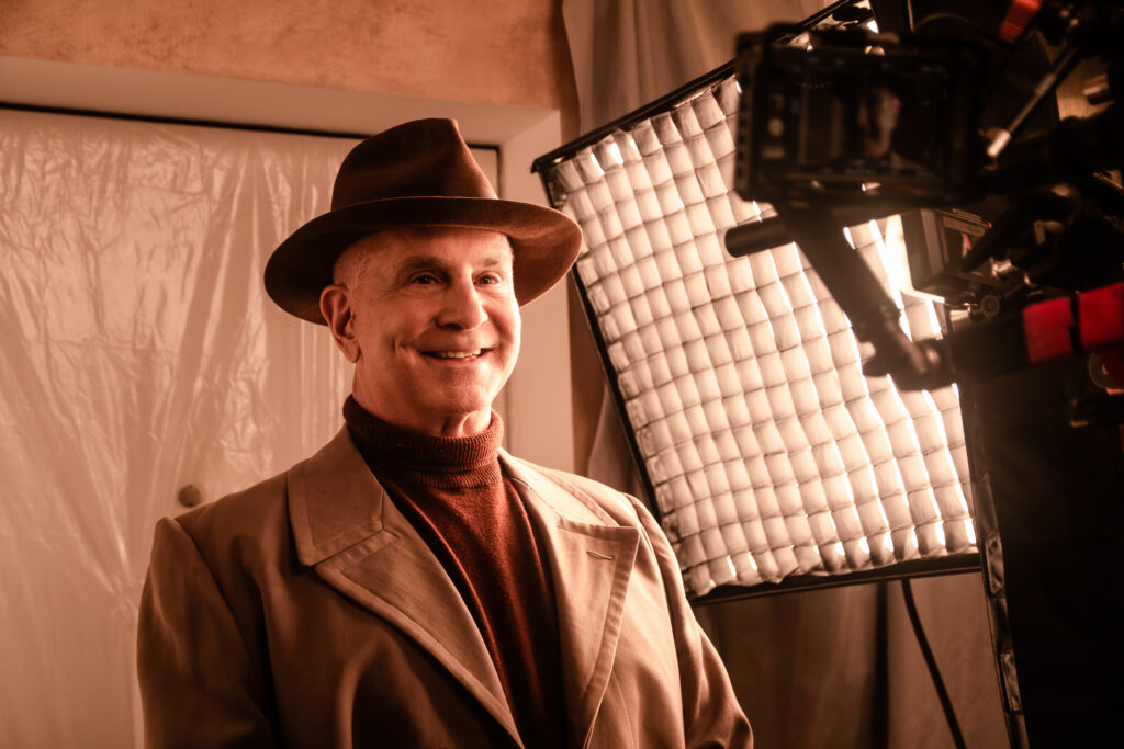 Бывший американский военный стал певцом в Беларуси