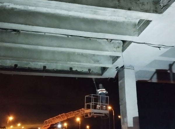 В Минске объяснили появление трещин на мосту у МКАД