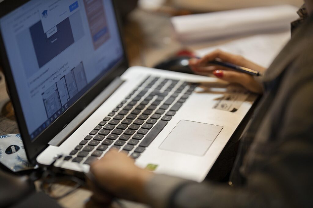 Работа в Минской области: где предлагают до 8 тысяч рублей в месяц