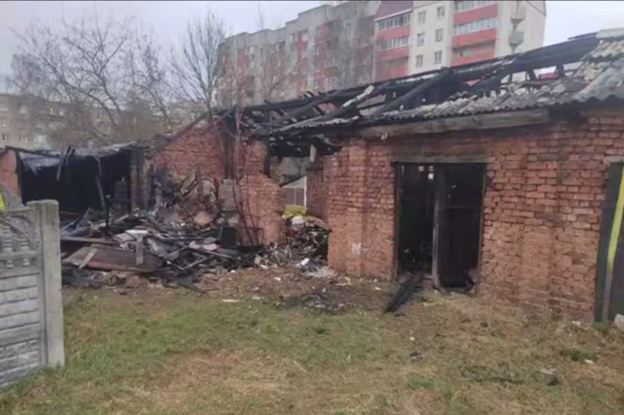 Борисовчанин гулял по городу и поджигал строения