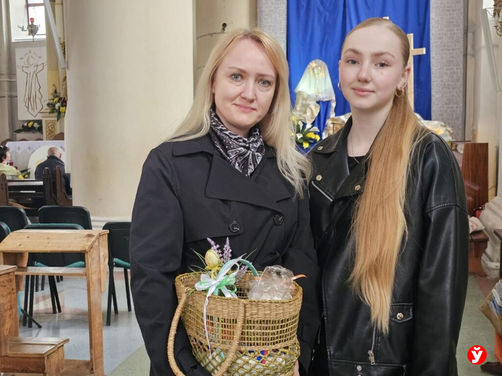 Юлия и Мария