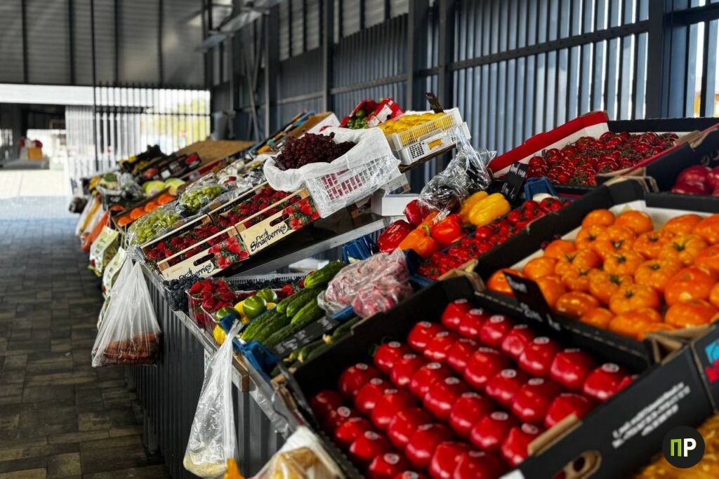 Сезонный рынок открылся в Валерьяново – обзор товаров и цен