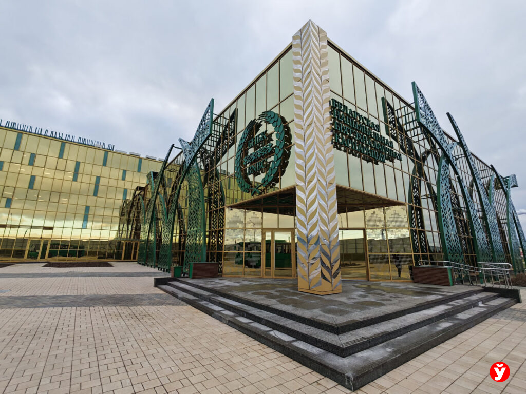 БНБК должна загрузить мощности и стать финансово устойчивой — Лукашенко