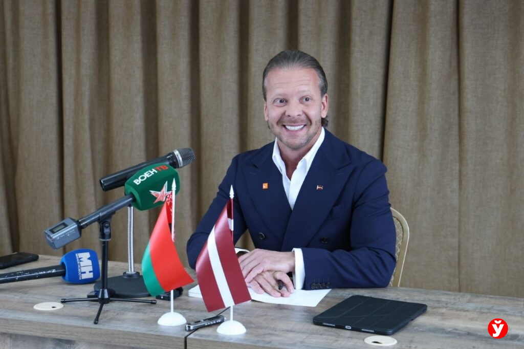 Рижский депутат Росликов на встрече в Минске заявил о цене разрыва Латвии с Беларусью