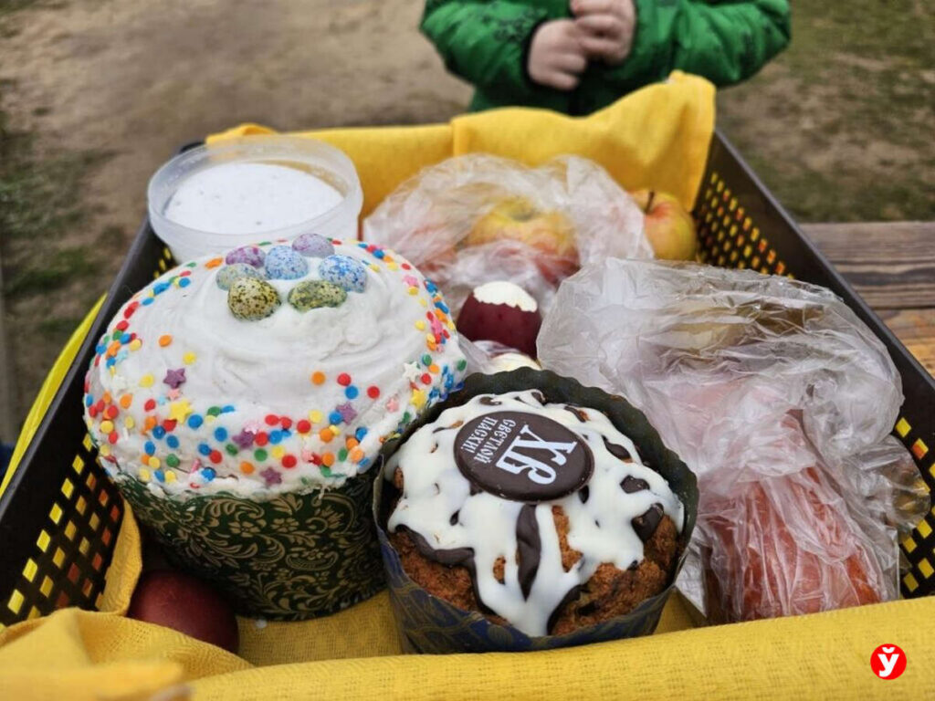 Лукашенко поздравил православных христиан с Пасхой