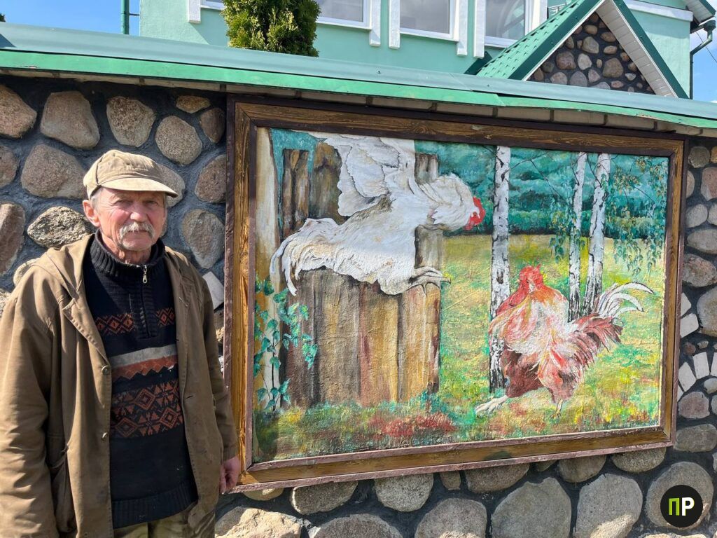 Как бывший водитель создал в Раубичах картинную галерею под открытым небом