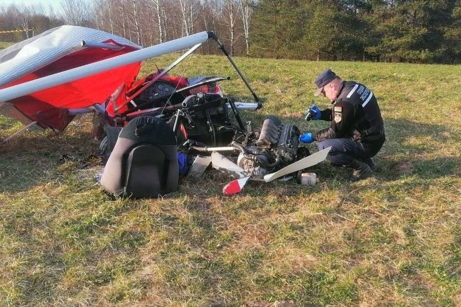 Двое погибли при падении мотодельтаплана под Минском