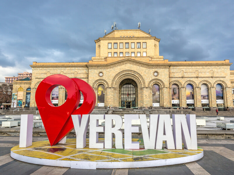 Министерство секса в Армении: абсурд, пиар или новая надежда парламента?