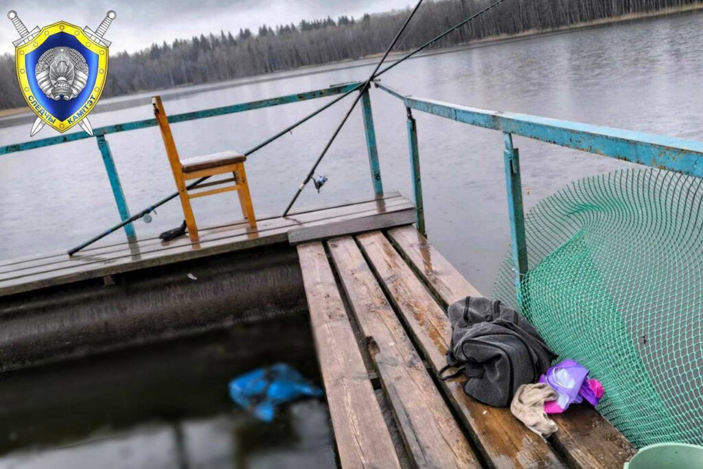 Два рыбака утонули в Витебском районе – мужчины упали с понтона