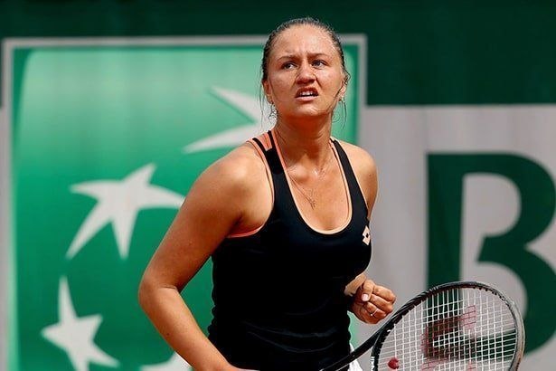 Ирина Шиманович не сумела разобраться с молодой румынкой в Португалии