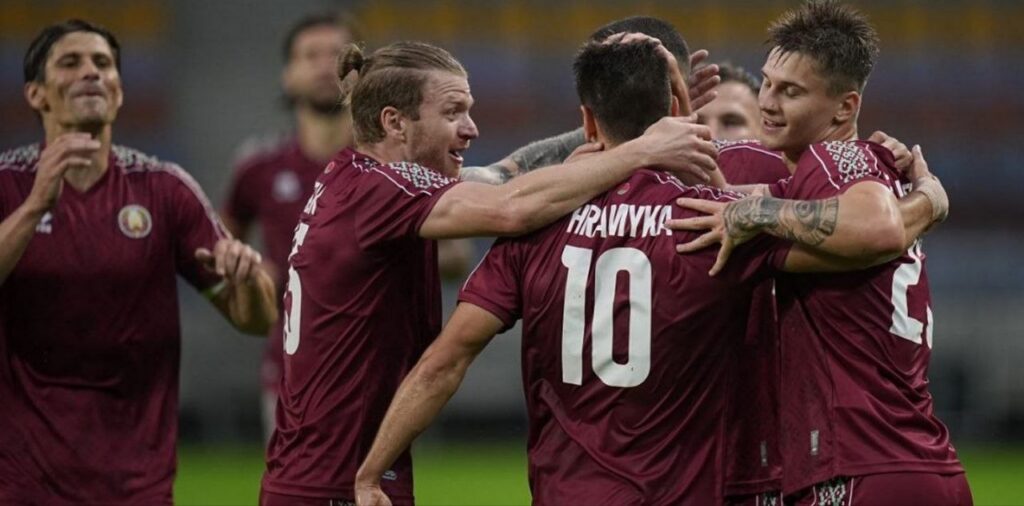 Сборная Беларуси по футболу может сыграть с Чили, но это не точно