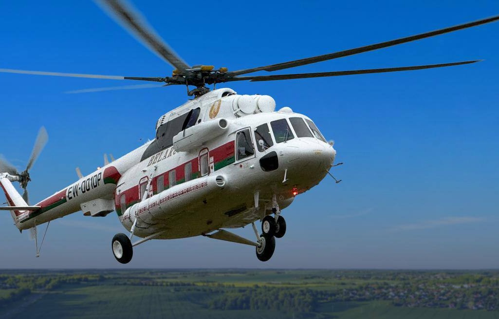 Лукашенко оценил ход посевной в Минской области с воздуха