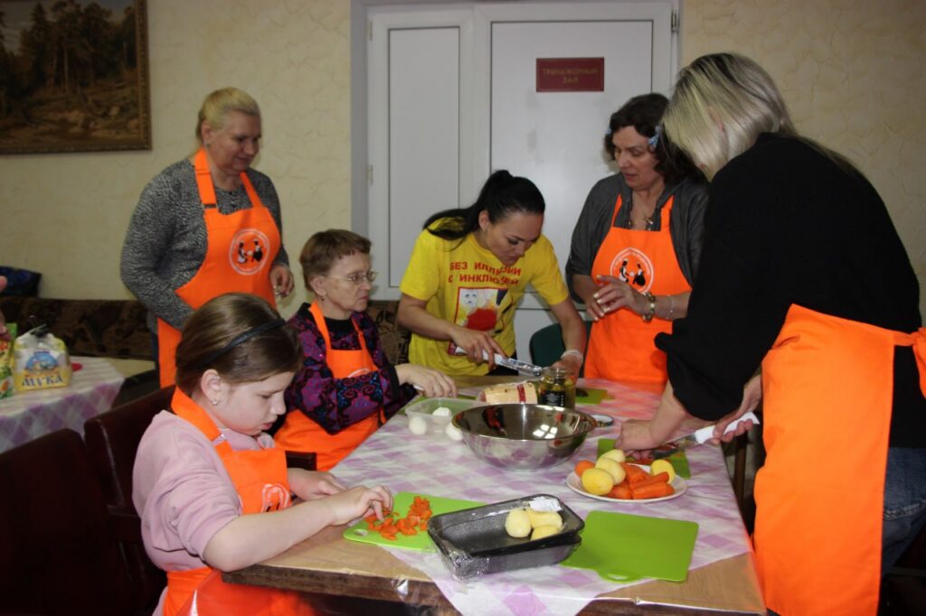 «Здесь говорят руками». Откровенные истории о том, как живут и о чем молчат неслышащие в Борисове