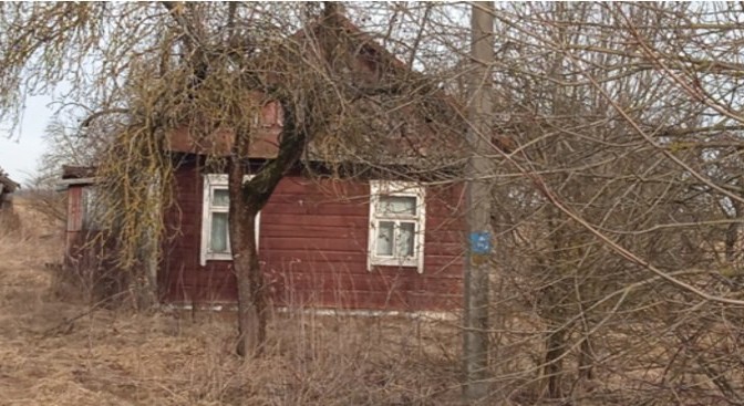 Дом за 45 рублей: в Клецком районе продают жильё с участком без аукциона
