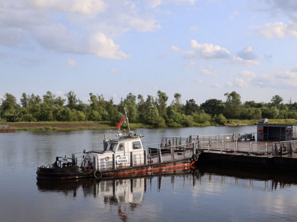 Лукашенко поручил построить новый мост через Припять, который свяжет Лунинецкий и Столинский районы