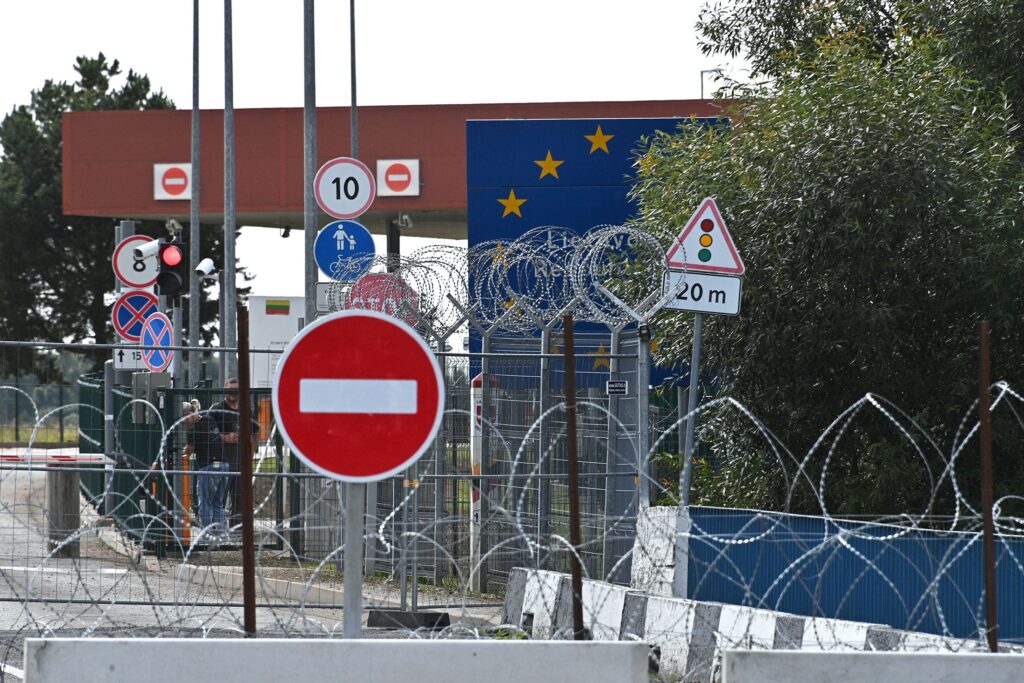 Литва продлила санкции против белорусов и россиян до конца 2027 года