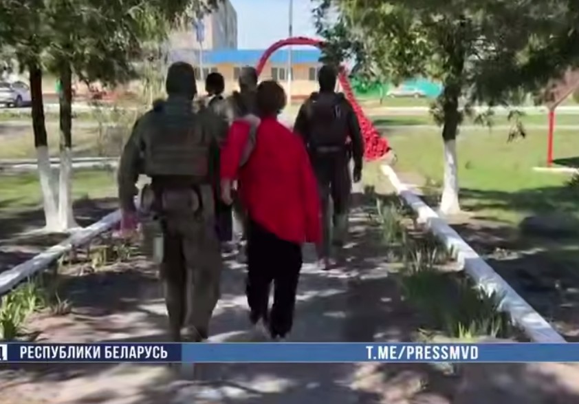 Повредили 50 могил: на Гомельщине задержали двоих 16-летних парней