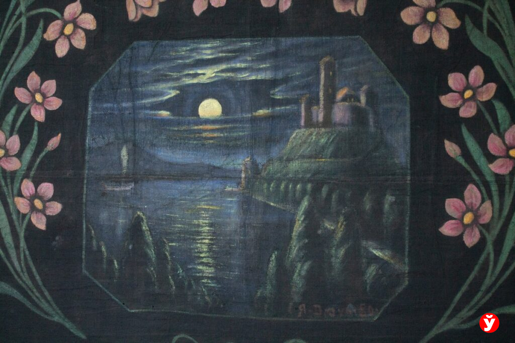 Сокровища из деревенских хат: уникальные расписные ковры представили в Логойске