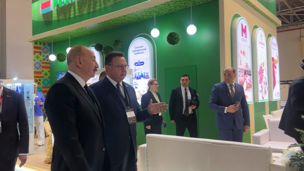 Белорусскую продукцию в Баку оценил Ильхам Алиев: что показали на выставке