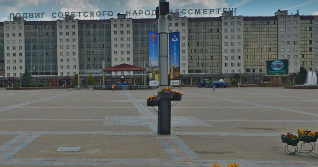 Часть площади Победы в Витебске сдают в аренду