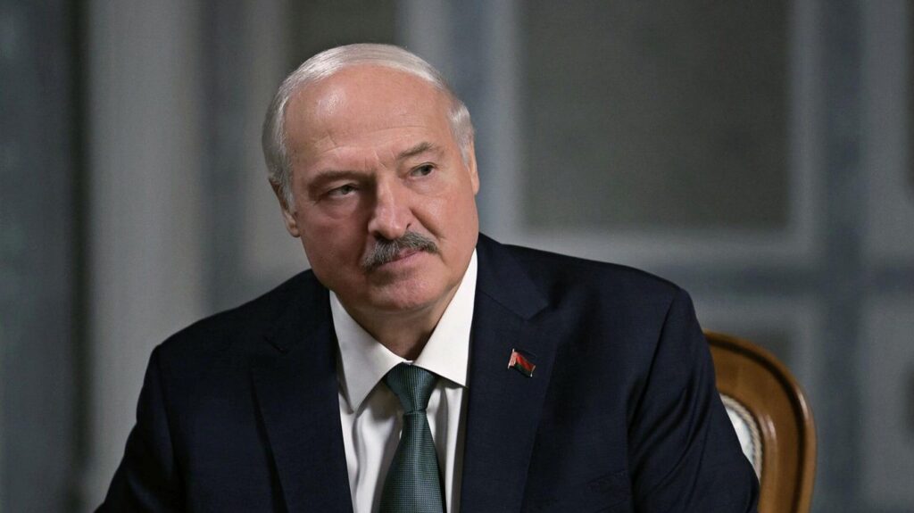 Лукашенко и Макрон провели телефонный разговор по инициативе французской стороны