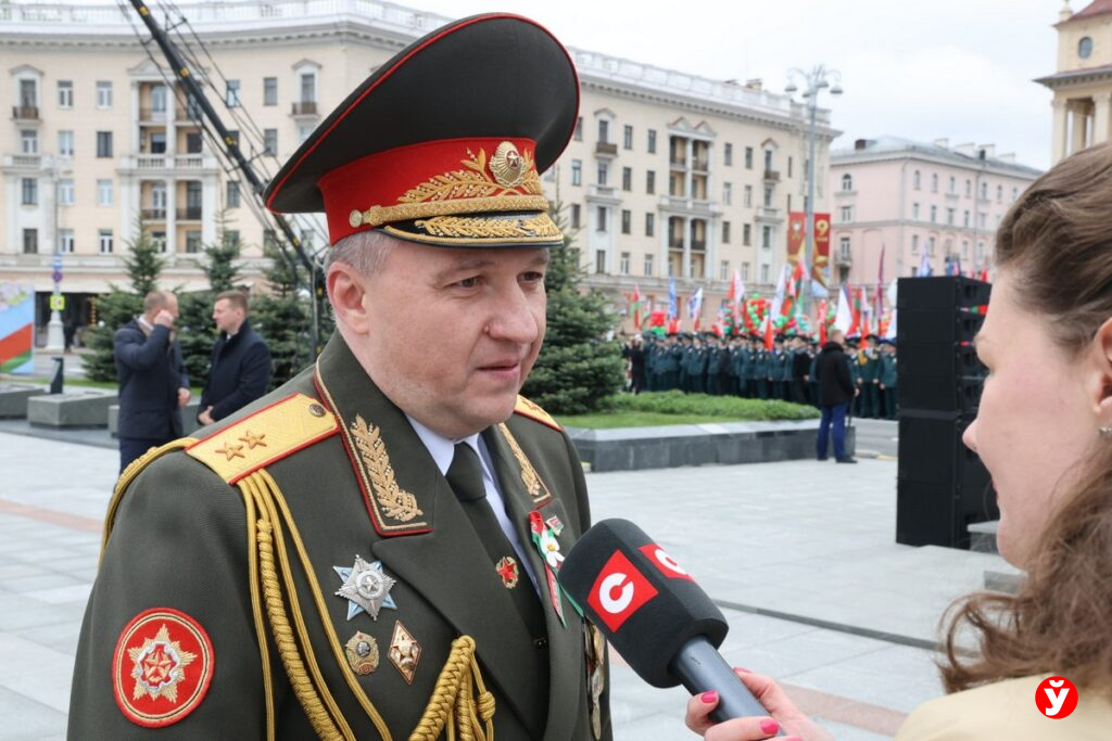 Хренин: потомки фашистов хотят взять реванш за поражение в войне