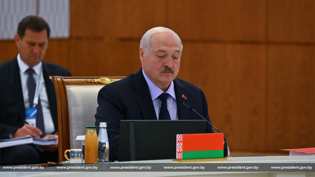 Лукашенко