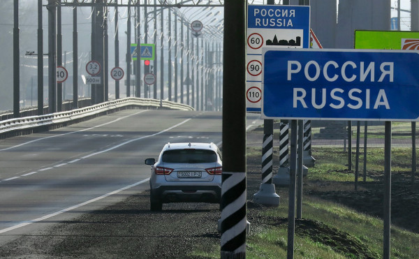 Запрет не остановил: россиянин незаконно вернулся в Беларусь и получил арест