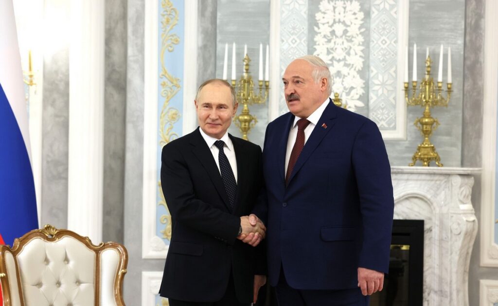 Лукашенко в Москве примет участие в торжествах ко Дню Победы и проведёт встречу с Путиным