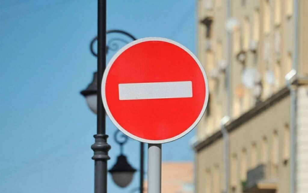 Участок проспекта Победителей 10  мая закроют для всех видов транспорта