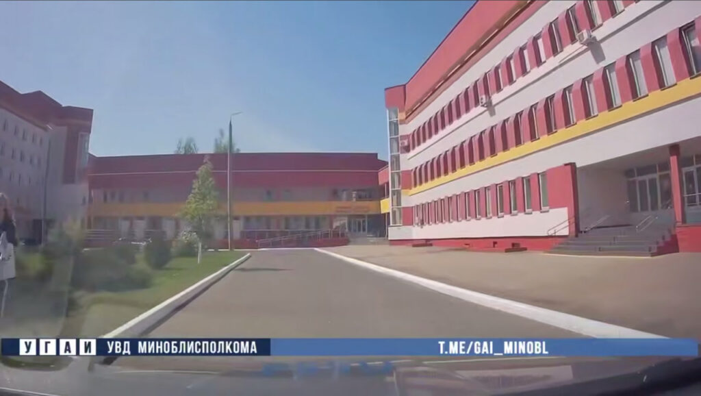 В Смолевичском районе 11-месячный ребенок проглотил сережку и попал в больницу