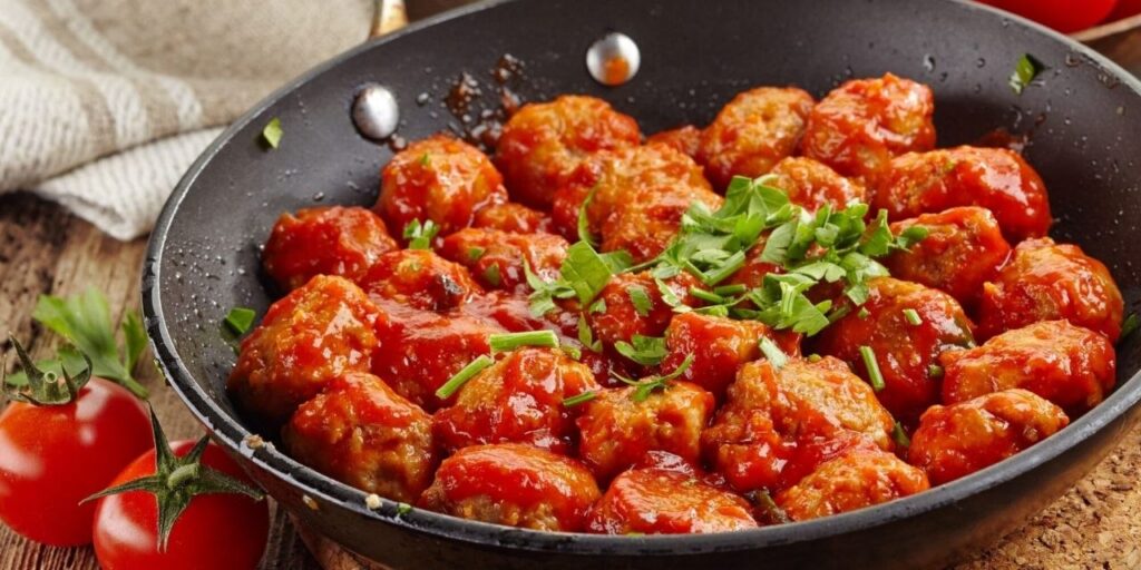 Красная кулинария: три блюда, которые вызывают аппетит с первого взгляда