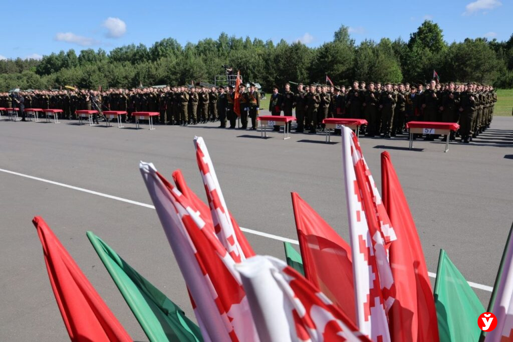 В Борисове 2,5 тысячи военнослужащих нового пополнения принесут присягу в присутствии Президента
