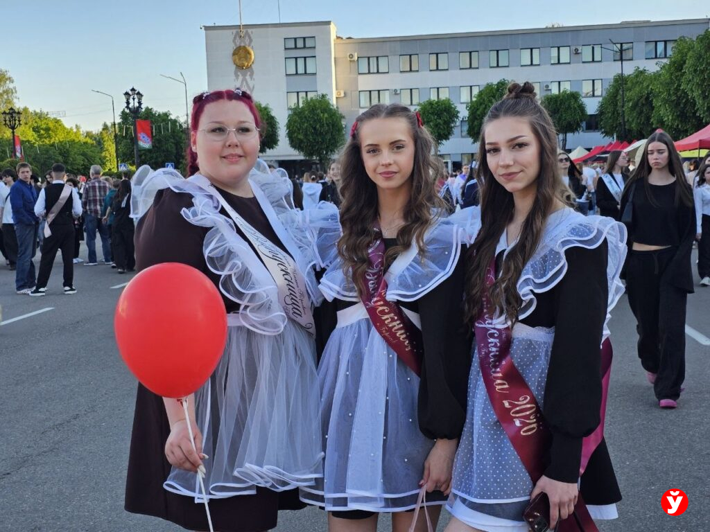 выпускницы