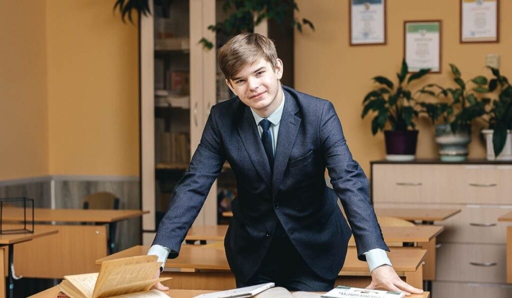Как попасть в любой техвуз без экзаменов и не волноваться перед ЦТ? Знает выпускник из Борисова