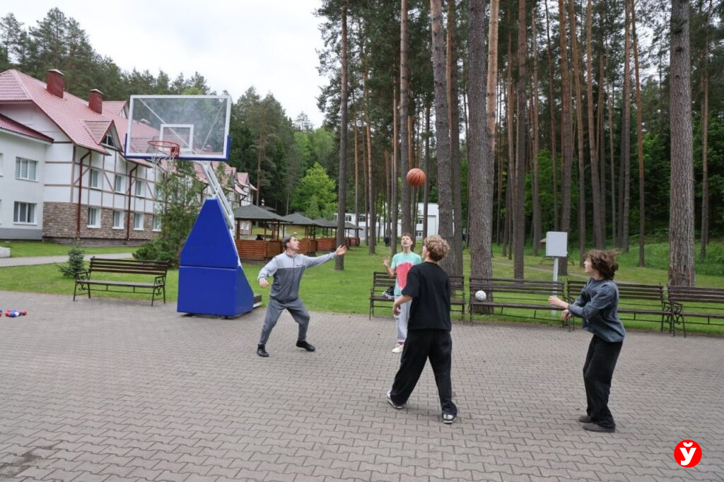 Хоккей